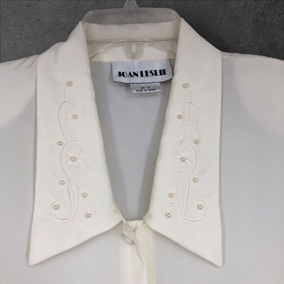 Vintage 80s Ivory Poet, Secretary Blouse w/Embroidered & Beaded Collar, SZ 12 - Picture 2 of 10